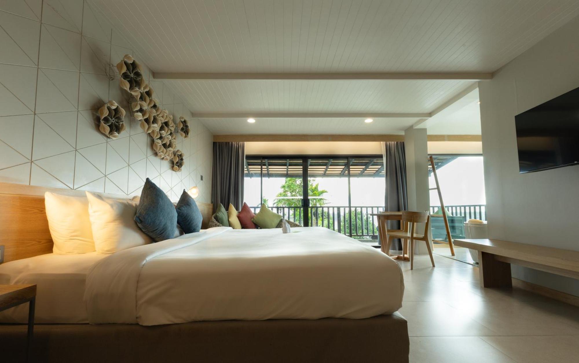 Andaman Cannacia Resort & Spa - Sha Extra Plus Kata Beach  Exterior photo
