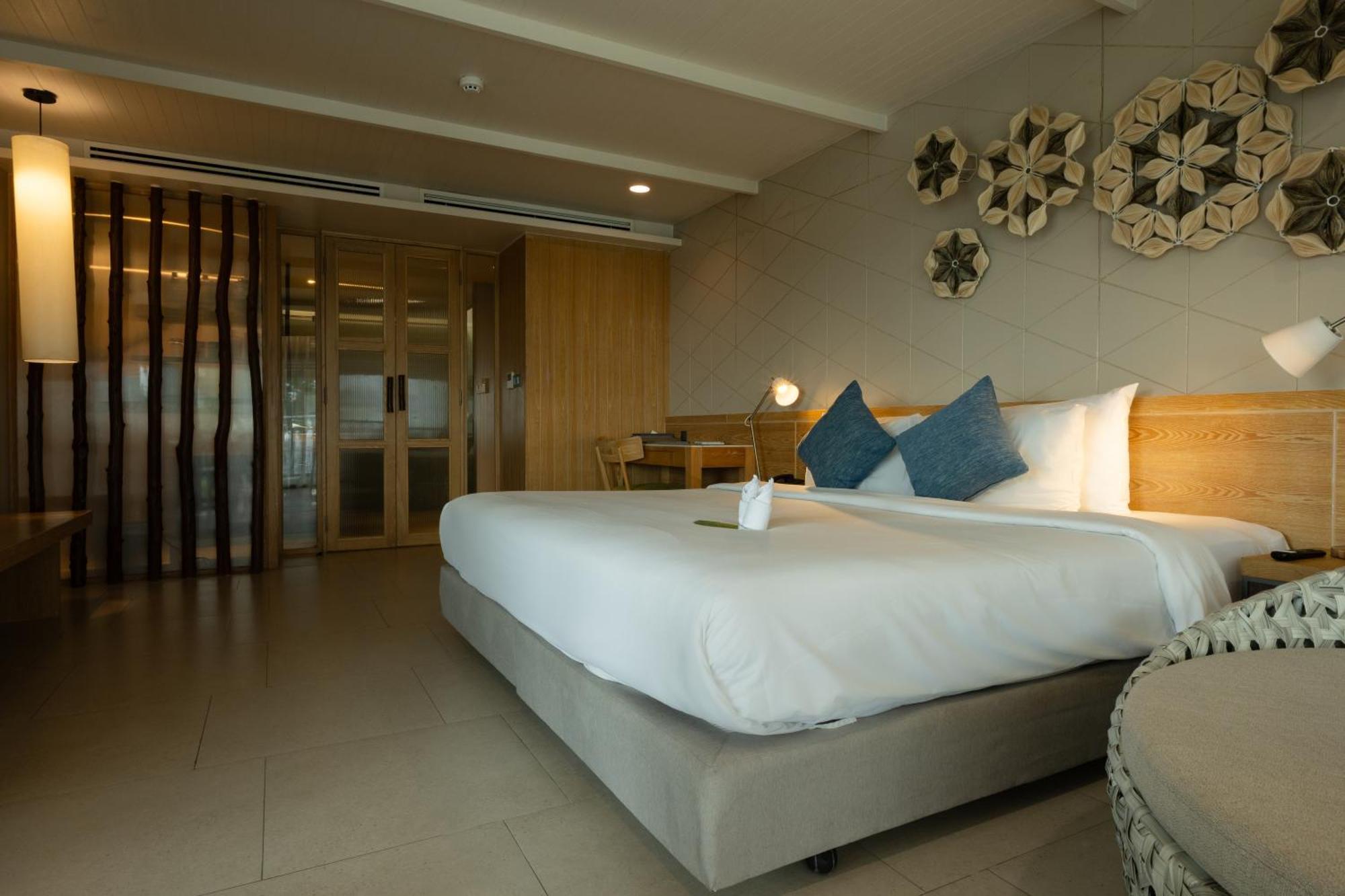 Andaman Cannacia Resort & Spa - Sha Extra Plus Kata Beach  Exterior photo